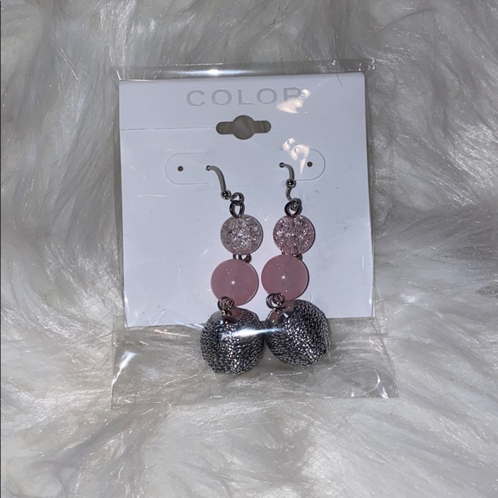 NWT Color Earrings